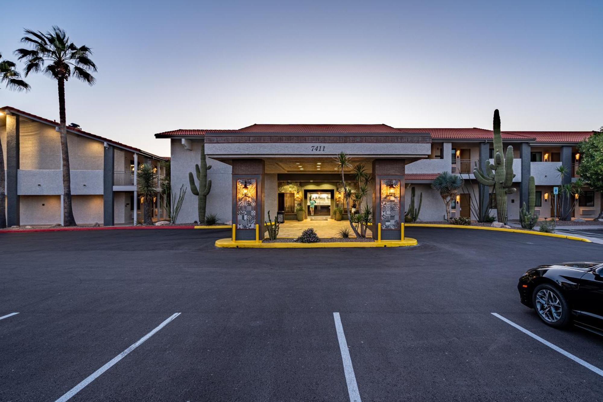 3 ปาล์ม โฮเต็ล ทูซอน Hotel Casas Adobes ภายนอก รูปภาพ